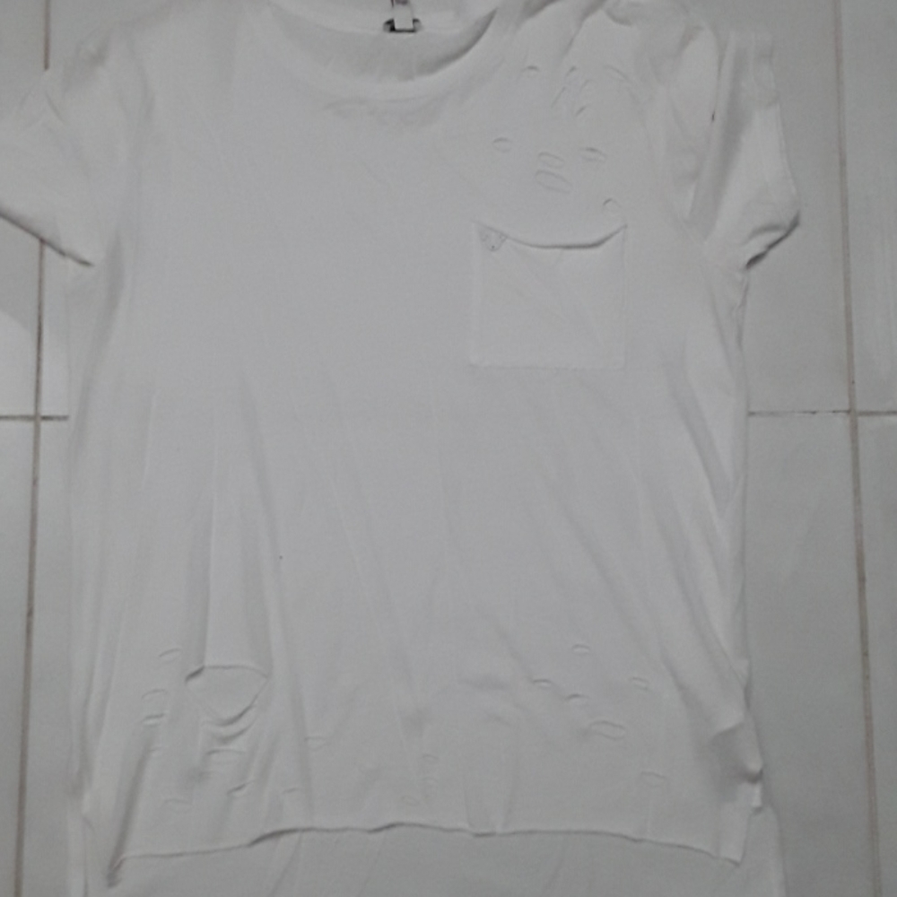 True Religion distressed tee - Picture 7 of 7